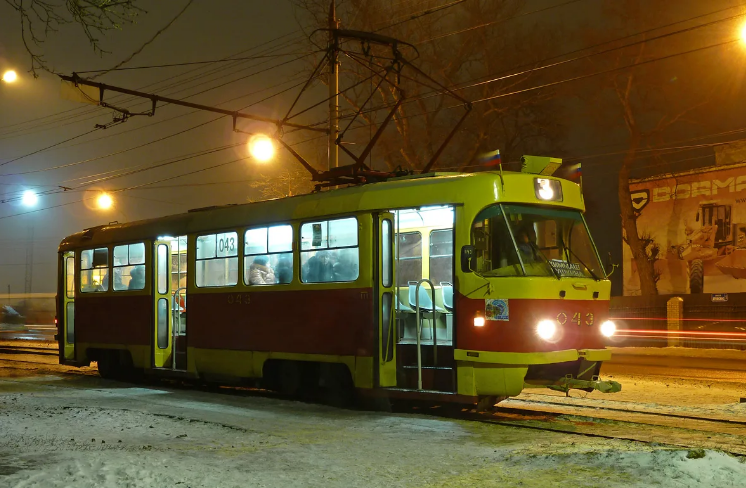 Отделение «Городских проектов Ильи Варламова и Максима Каца» набирает волонтеров для сбора подписей за сохранение трамваев и троллейбусов в Орле