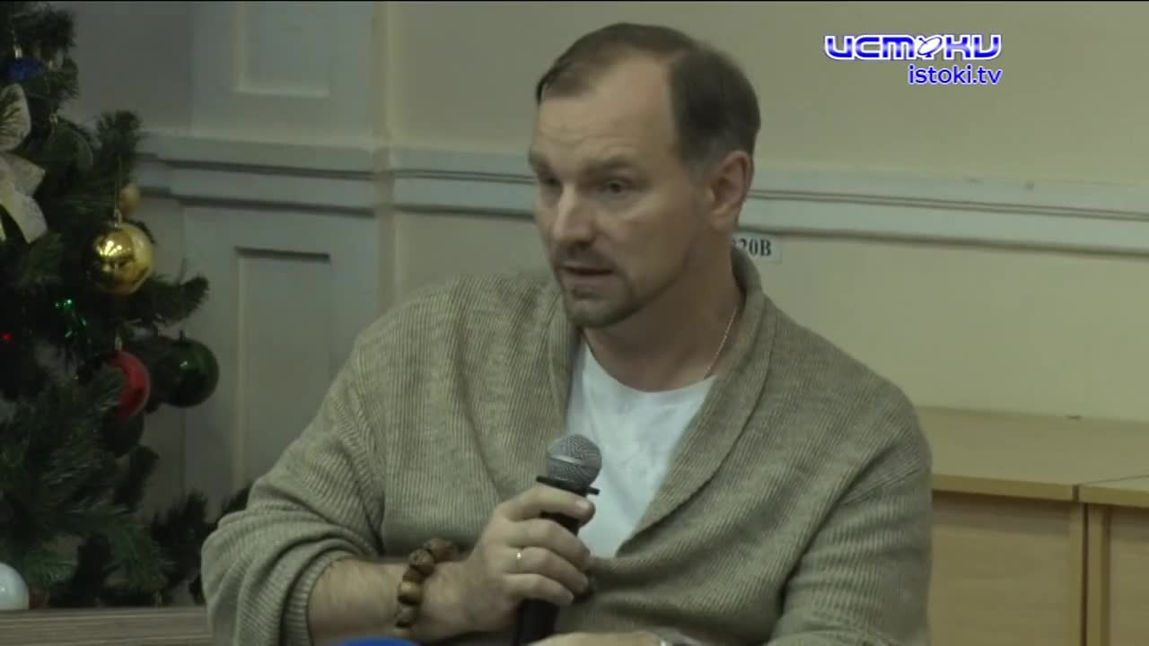 Артисты театра имени Тургенева раскрыли секреты театральной кухни на встрече в Бунинке.