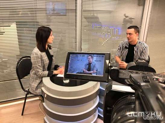 Сегодня на телеканале "Истоки" смотрите программу "Интервью". Узнаете много интересного о плавании