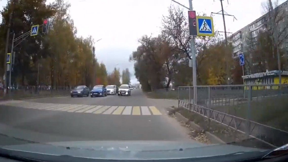 Сильно спешивший водитель и пожар на даче под Мценском — в топе новостей недели