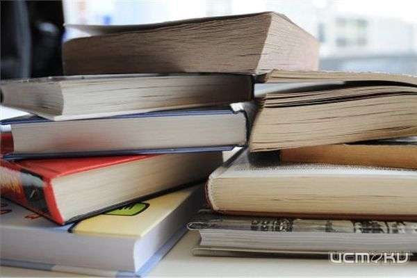 В Орле выбрали лучшие книги года В Орле выбрали лучшие книги года