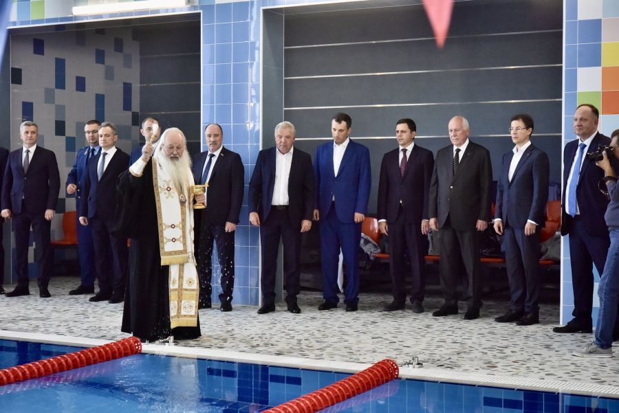 Глава «Ростеха» побывал на открытии спорткомплекса в орловской гимназии