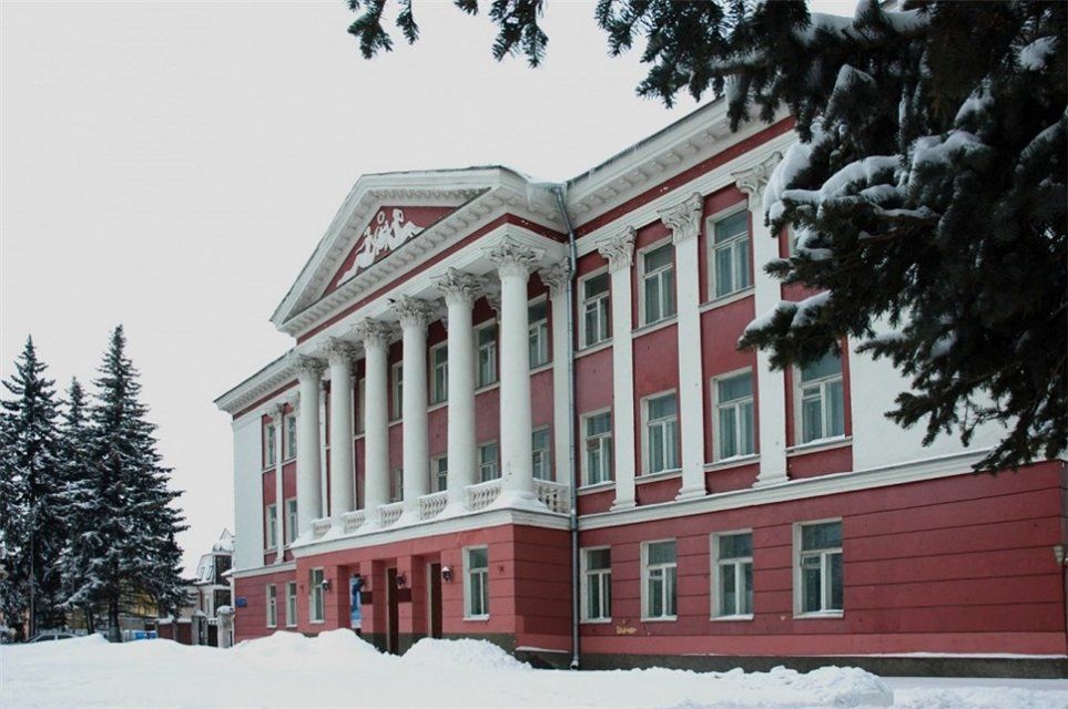 В музее изобразительных искусств представят творчество трех орловских художников