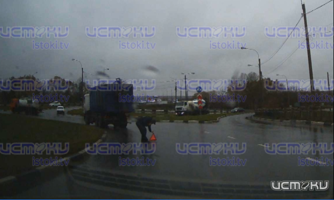 Накануне на кольце на ул. Раздольная произошла авария