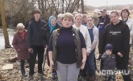 Жители деревни Пашково Орловского МО записали видеообращение 