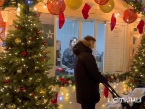 В самом центре Орла официально открылась новогодняя ярмарка 