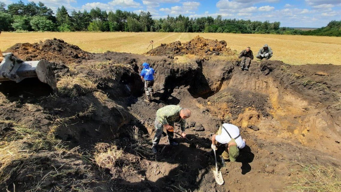 Под Ливнами нашли останки пилота, чей самолет был сбит десятки лет назад