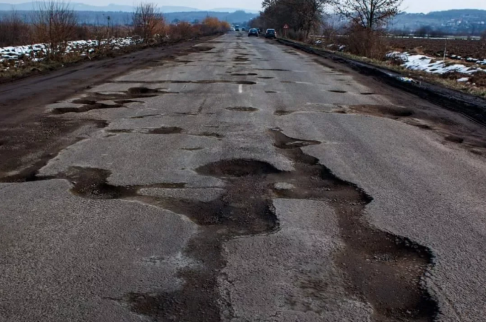 Плохие дороги на Орловщине стали причинами 229 ДТП в минувшем году