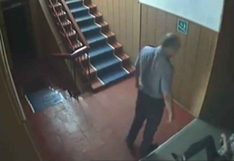 Избивавший задержанного начальник РОВД Дмитровского района подал в отставку