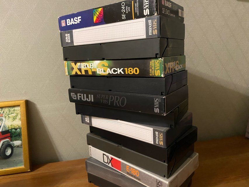 Напоминаем, что у нас вы можете переписать старые видеокассеты