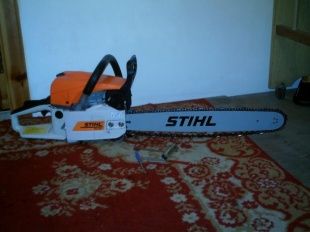 Жители Мценского района украли из строительного вагончика электроинструменты и газовую плиту