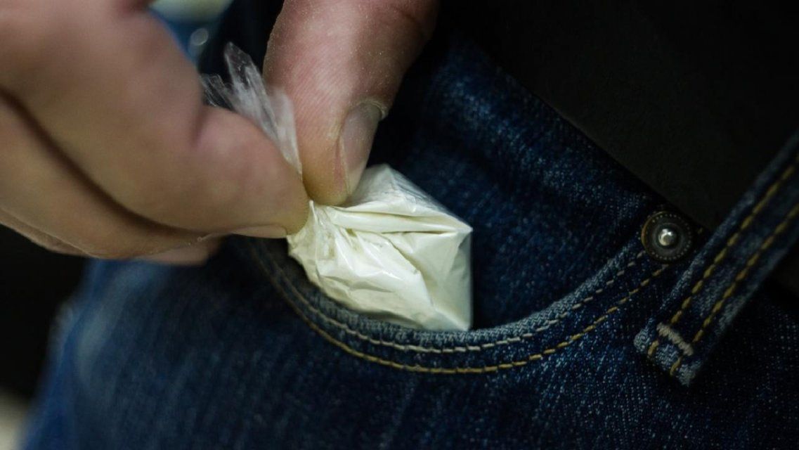 Орловский полицейский подбросил наркотики знакомому для улучшения статистики