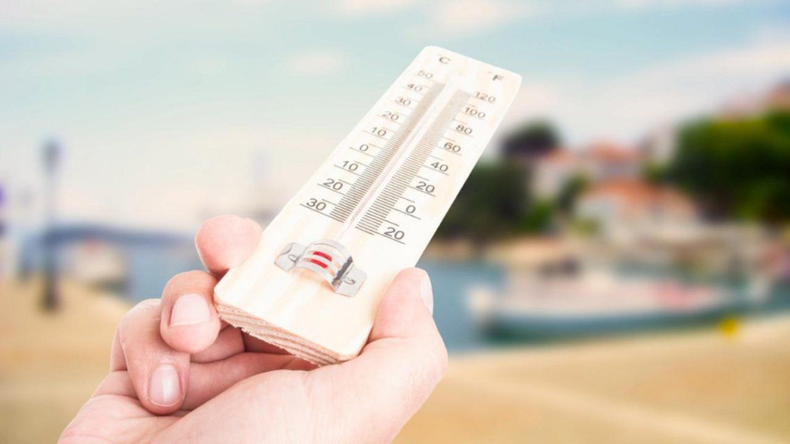 В выходные на Орловщину обрушатся аномальная жара и грозы