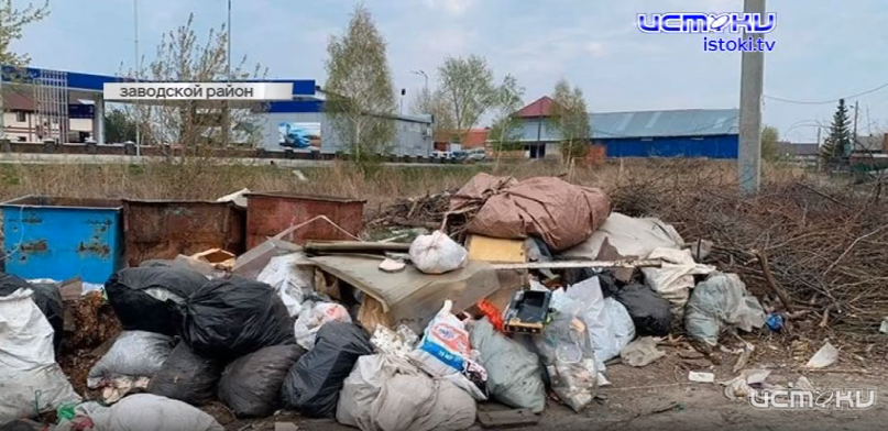 Кто ремонтируют контейнеры, а кто- злостный неподписант договора с мусорным регоператором