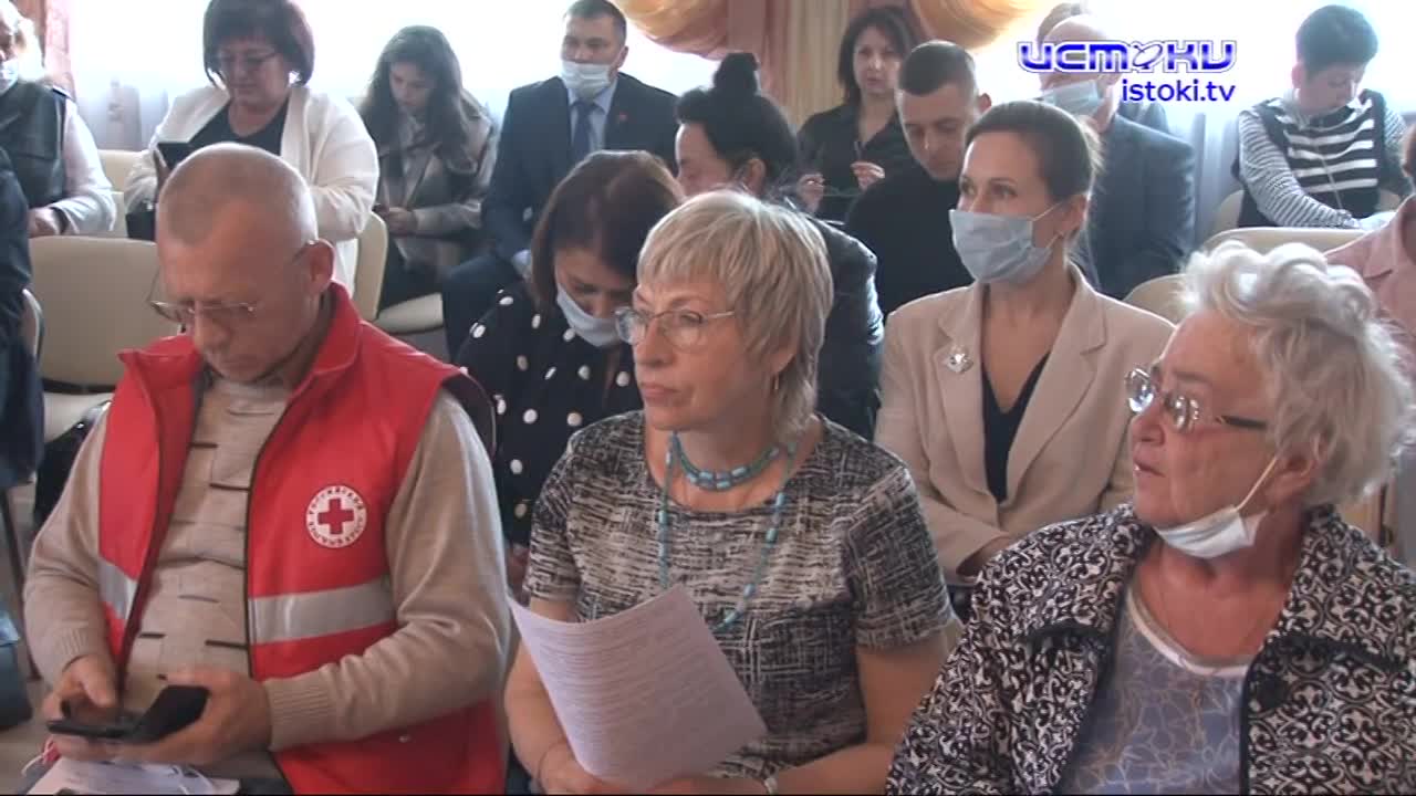 Среда должна быть доступной. Представители разных структур, в который раз говорили о проблемах инвалидов региона. Когда же в реальности этим людям жит...