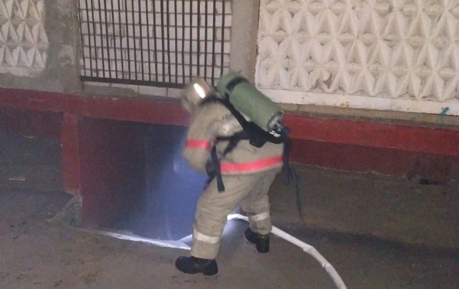 В Орле из-за пожара эвакуировали людей из 9-тиэтажного дома