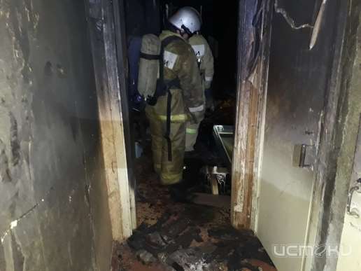 Во Мценске эвакуировали 12 человек из горевшей пятиэтажки