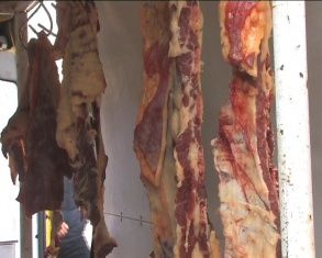 В центре Орла пресекли несанкционированную продажу мяса