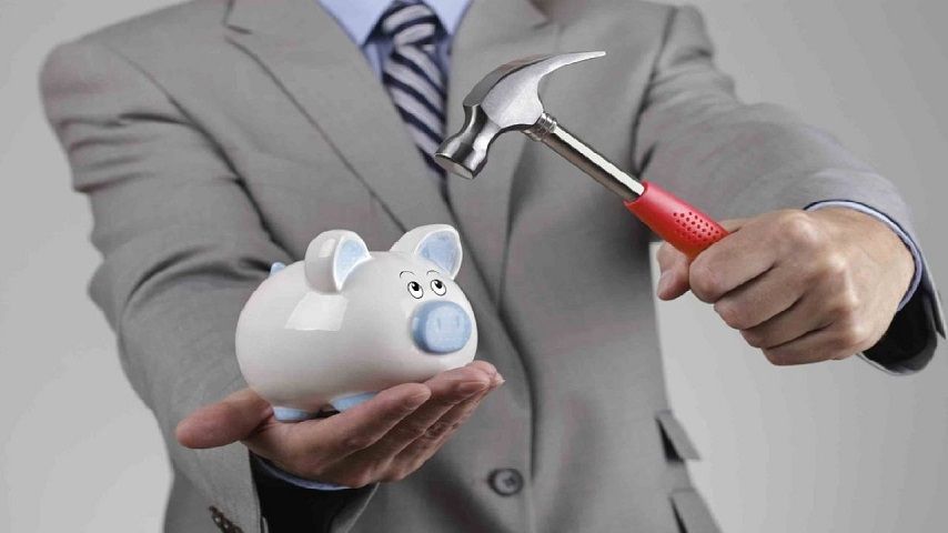 Заброшены тысячи га земли: на Орловщине может обанкротиться крупный агрокомплекс