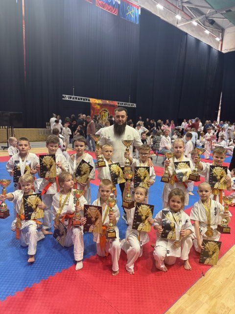 Орловские каратисты завоевали медали в Подольске
