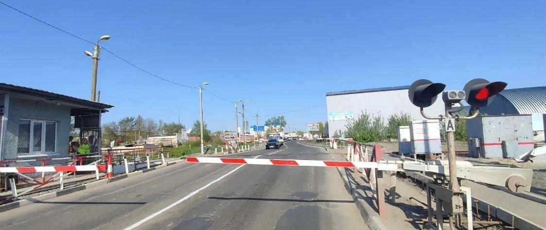 Движение автомобилей на переезде в Орловской области будет закрыто 7 августа в связи с ремонтными работами