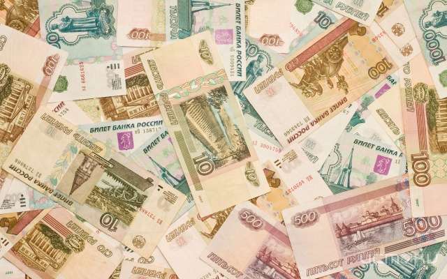 В 2016 году жители Орловской области потратили более 30 млрд рублей на платные услуги