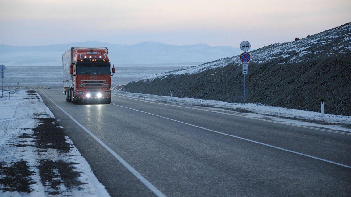 Движение большегрузов по региональным дорогам Орловщины на месяц запретят