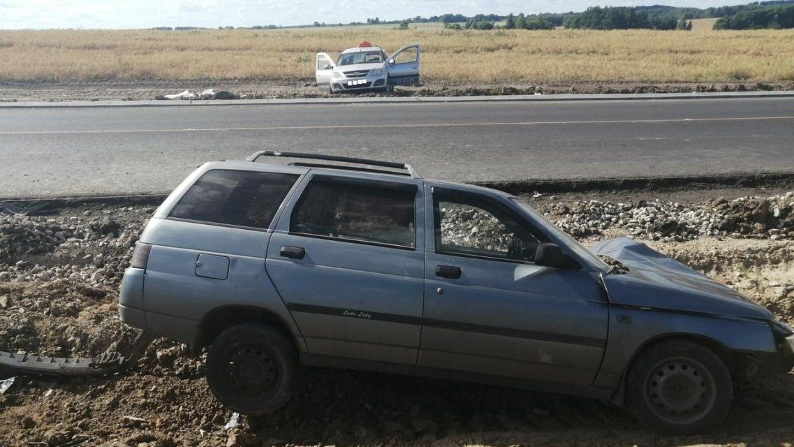 Без автокресел: двое детей четырех и шести лет пострадали в ДТП на Орловщине