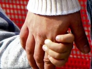 В Орле более 60 детей нашли семьи