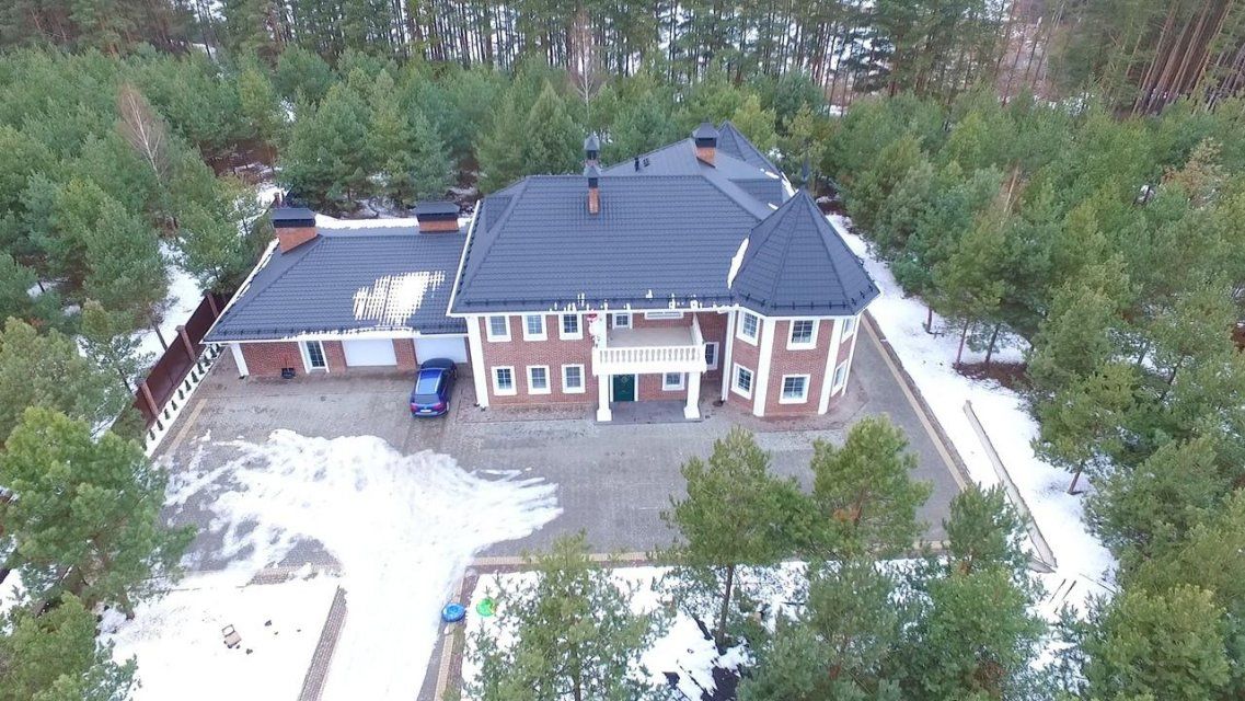 Орловчанка поделилась яркими фото, демонстрирующими социальное неравенство