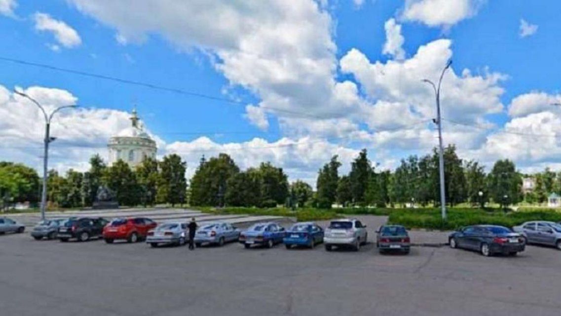 В Орле из-за акции против алкомаркетов возле памятника Лескову запретят парковку