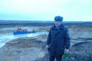 В Кромском районе найден незаконный песчаный карьер