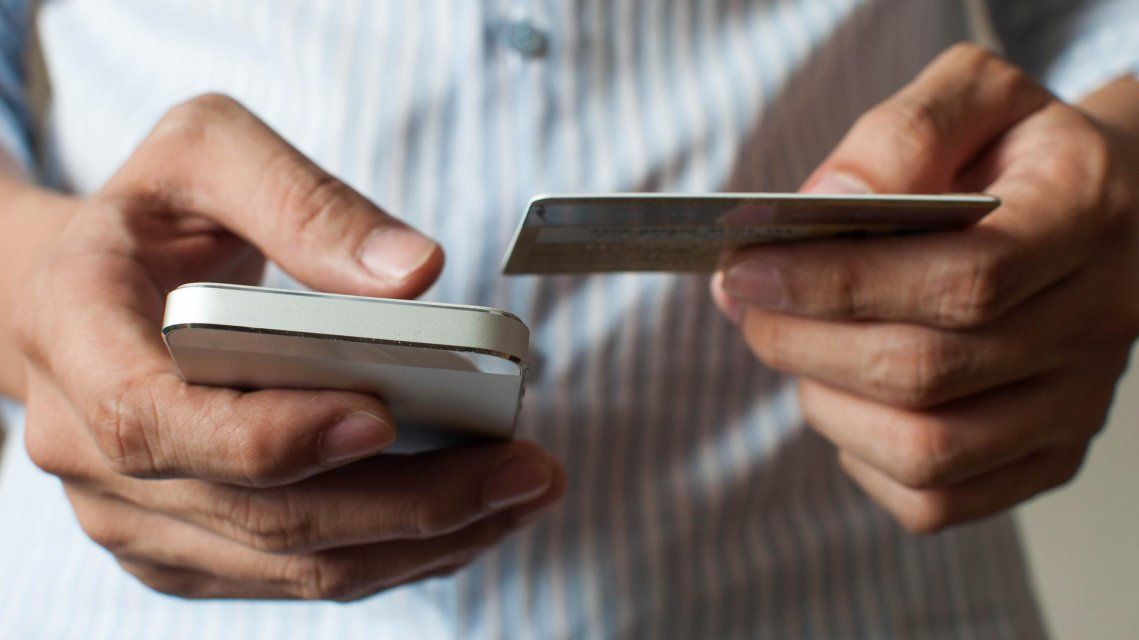 Орловчане, не верьте: мошенники все чаще предлагают перевести деньги на «безопасный» счет