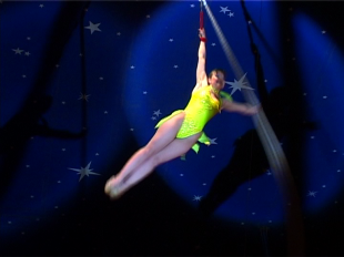 Роман с медведем: на гастроли вновь приехал цирк Романа Коробко 