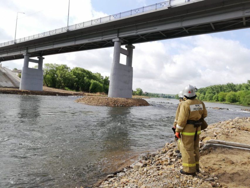 В Ливенском районе утонул в реке молодой мужчина
