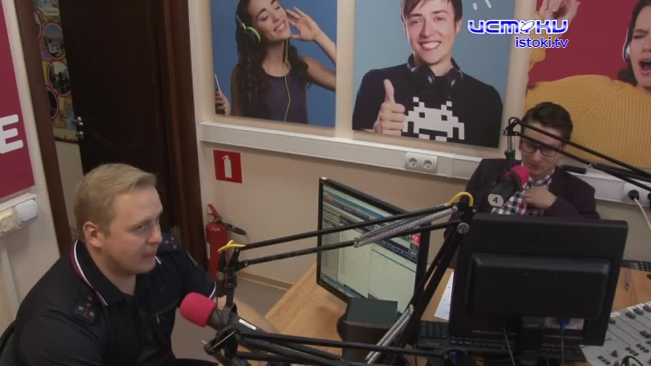 Все по правилам! В студии Love radio Орёл посетил сотрудник ГИБДД и рассказал о том, какие номера считаются нечитаемыми