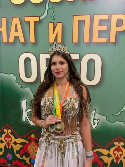 Воспитанницы студии арабского танца "Serafima" завоевали россыпь наград в Казани 