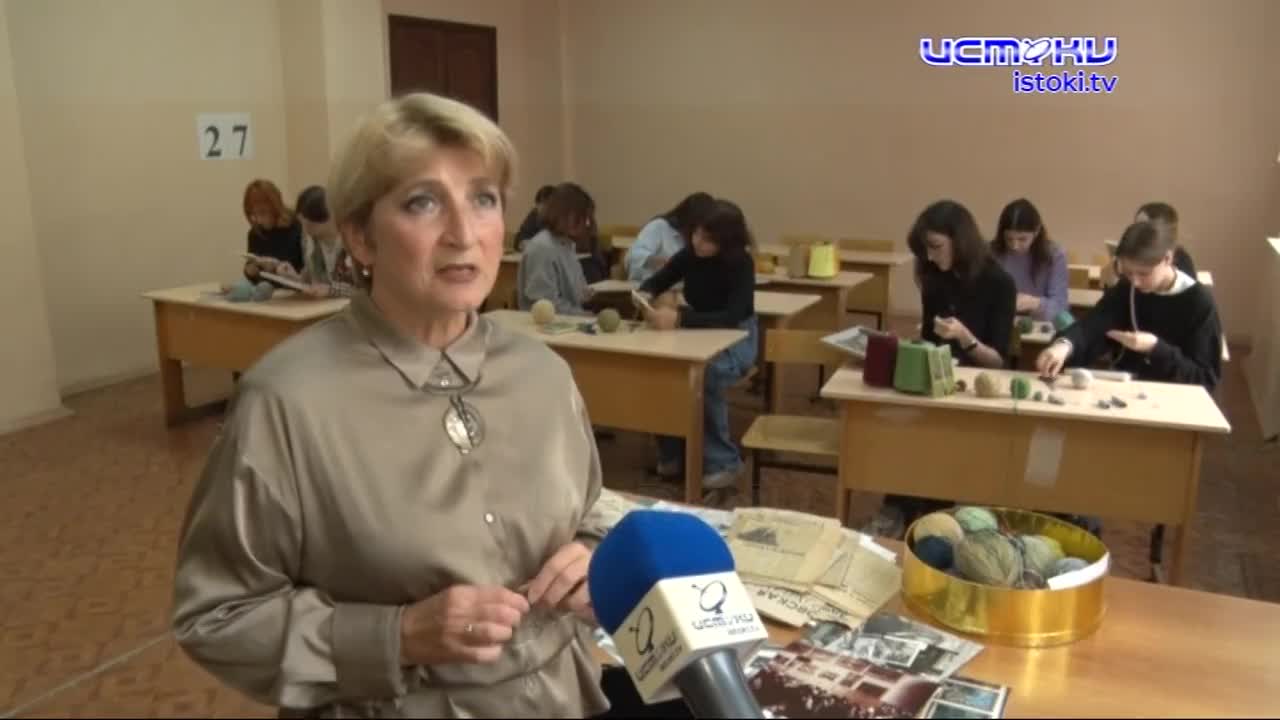 "Истоки" побывали в гостях у мастера художественной вышивки Надежды Довгаль