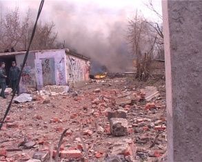 Орловчане, чьи дома пострадали во время взрыва на складе пиротехники, получат материальную помощь