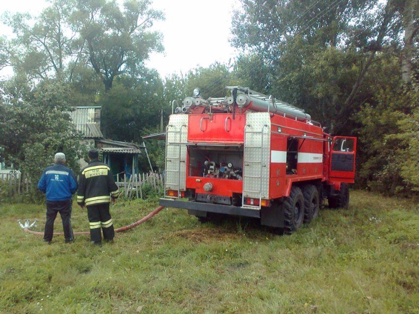 На Орловщине при пожаре в деревенском доме погиб мужчина