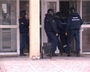 Здание завода "Малютка" до сих пор оцеплено 