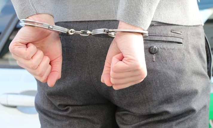 Двое орловчан стали фигурантами уголовного дела из-за желания легкой наживы