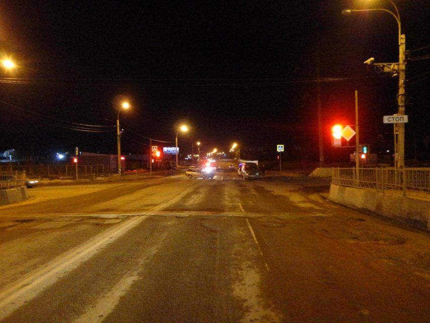 На Орловщине не смогли разъехаться «ГАЗель» и легковой «Фольксваген»