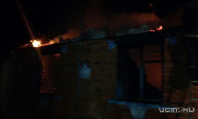 Под Ливнами сгорел жилой дом