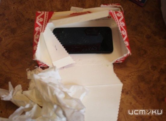 Орловчанка пыталась передать заключенному мобильник в коробке с сахаром