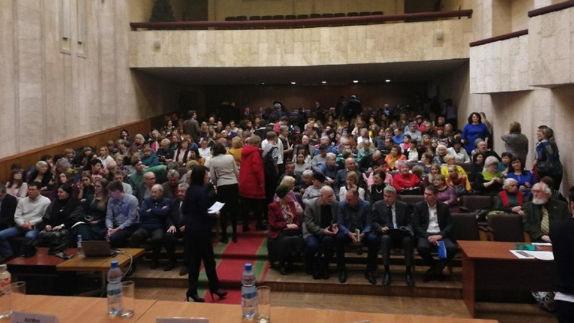 Яблоку негде упасть: в Орле схлестнутся те, кто за и против реконструкции сквера Ермолова