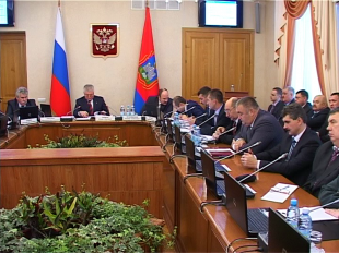 Чиновники обсудили областные СМИ и контроль над Интернет-ресурсами 