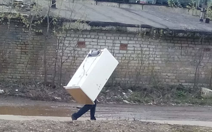 Молодой орловчанин стал фигурантом уголовного дела из-за кражи газовой плиты и холодильника