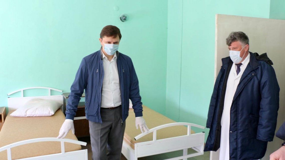 Клычков признал, что коек для лечения больных COVID-19 на Орловщине не хватает