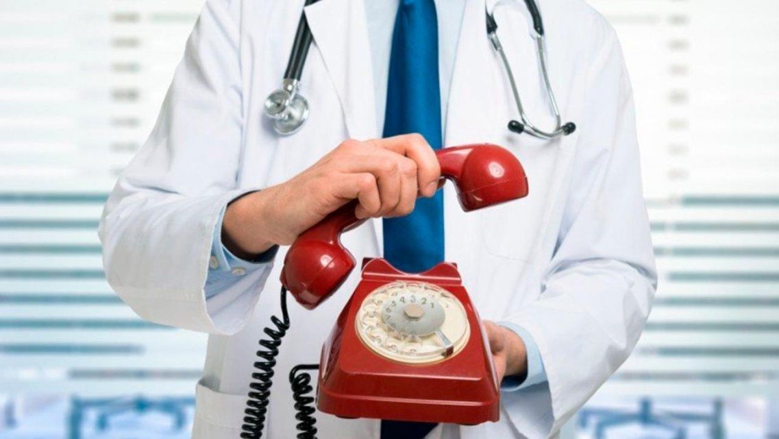 Орловчане с COVID-19 не могут дозвониться до поликлиники: что делать 